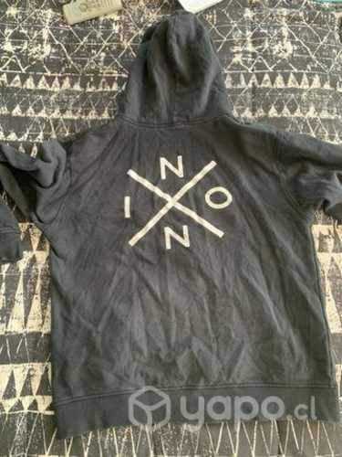 Poleron nixon talla L
