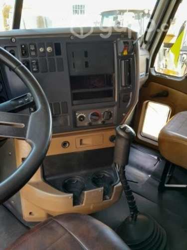 Camión Tolva Mack Gu 813