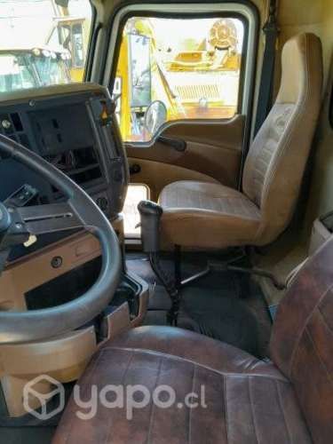 Camión Tolva Mack Gu 813