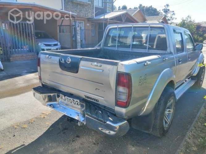 Nissan terrano