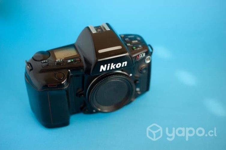 Nikon N90S Análoga (Solo Cuerpo)