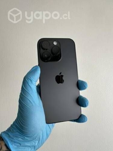 IPhone 14 Pro negro usado sin caja con chip físico