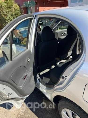 ¡Vendo Nissan March 2016 en Excelente Estado!