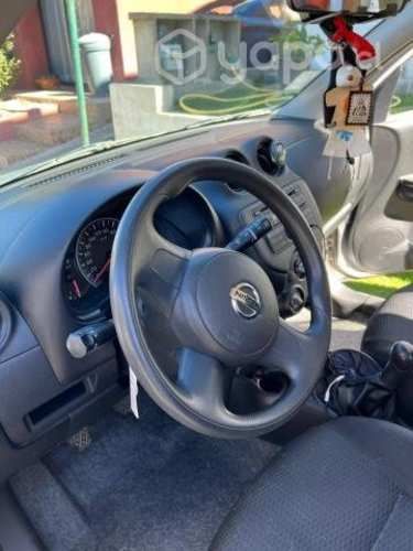 ¡Vendo Nissan March 2016 en Excelente Estado!
