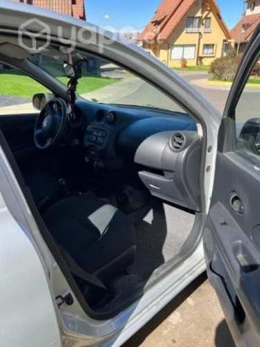 ¡Vendo Nissan March 2016 en Excelente Estado!