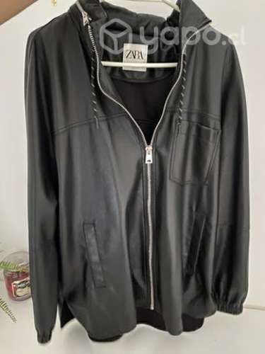 Chaqueta cuero Zara