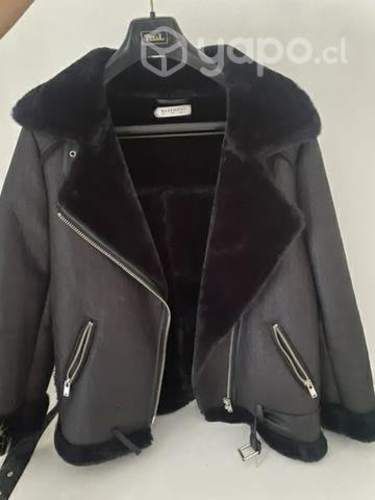 Chaqueta de cuero con chiporro