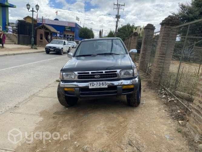 Nissan pathfinder 1995