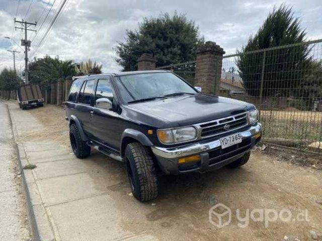Nissan pathfinder 1995