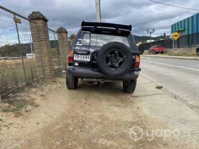 Nissan pathfinder 1995