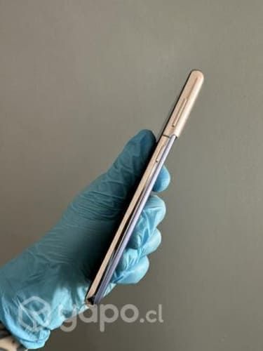 Samsung Galaxy S21 morado sin caja.