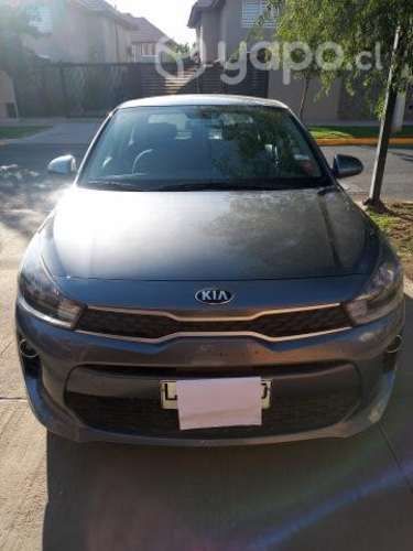 Vendo auto Kia rio4. 2019
