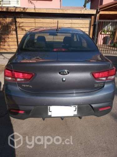 Vendo auto Kia rio4. 2019