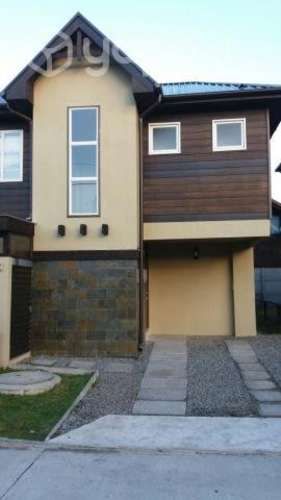 Hermosa Casa Equipada Para 6 Personas Pucón