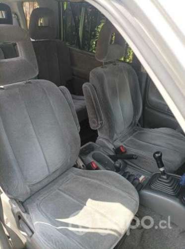 SUZUKI GRAND NOMADE 2003 4x4