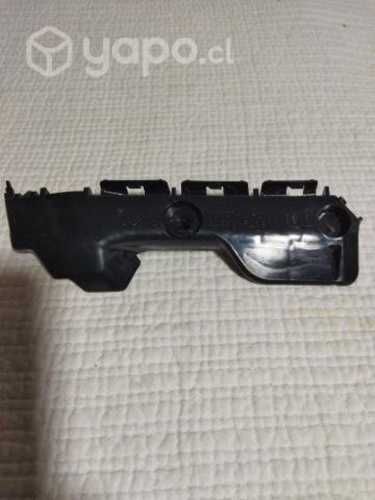 Retenedor Toyota Yaris 2007-11
