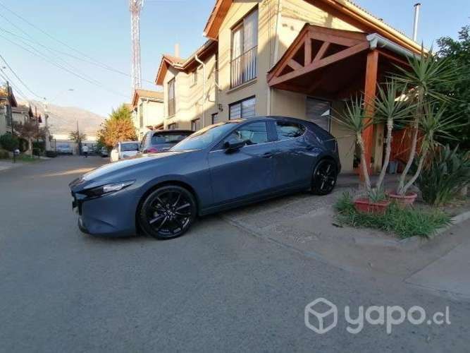 Mazda 3  2021 sport único dueño