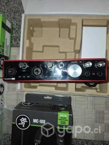 Mini estudio FOCUSRITE y MACKIE
