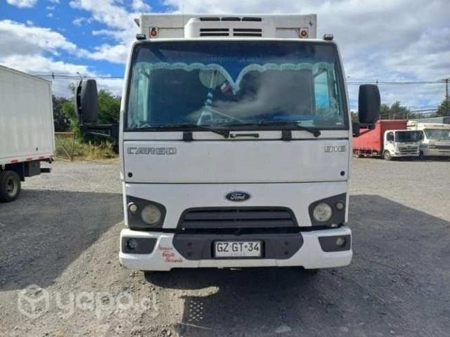 Ford Cargo 916 año 2015 único dueño