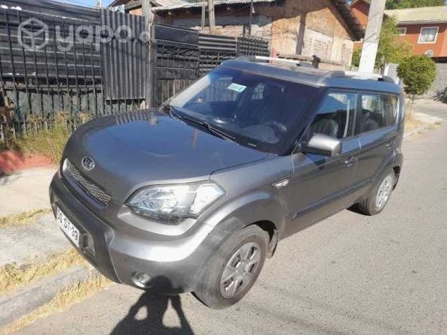 Vendo kia soul LX 1.6 2011