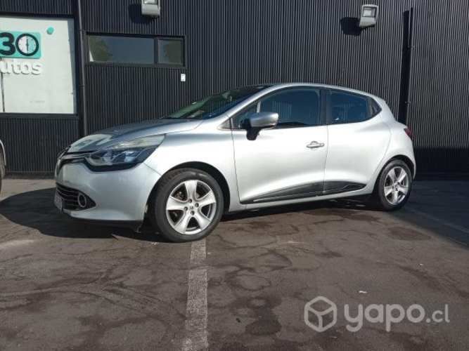 Vendo Renault clio