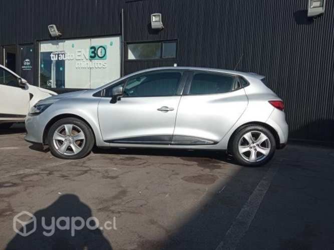 Vendo Renault clio