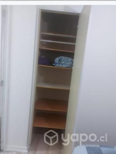 Pieza amoblada en las condes