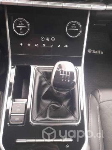 CHERY TIGGO 8 año 2023 Km 30.000 km 1.5 Turbo 6ta