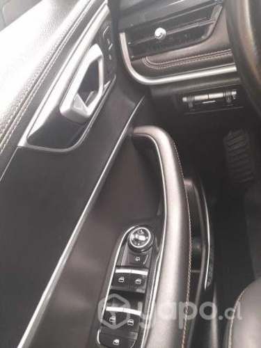 CHERY TIGGO 8 año 2023 Km 30.000 km 1.5 Turbo 6ta