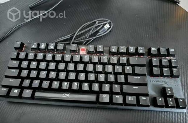 Teclado mecánico rgb