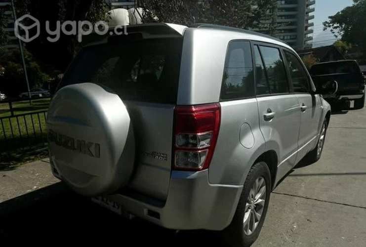 Suzuki grand nomade impecable