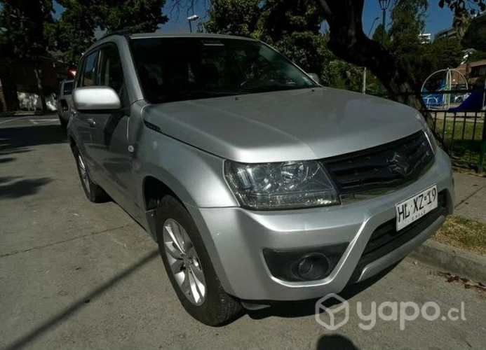 Suzuki grand nomade impecable