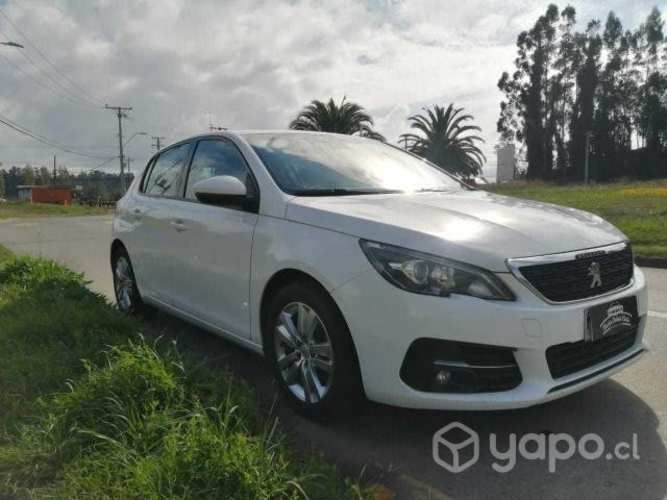 PEUGEOT 308 Active Puretech 2018
