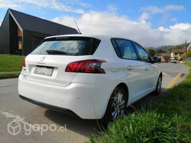 PEUGEOT 308 Active Puretech 2018