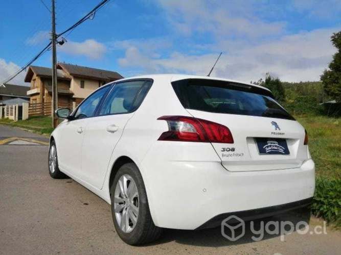 PEUGEOT 308 Active Puretech 2018