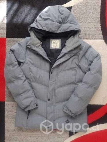 Vendo ropa usada y barata en buen estado