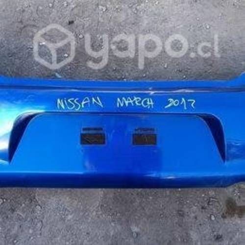 Parachoque trasero nissan march