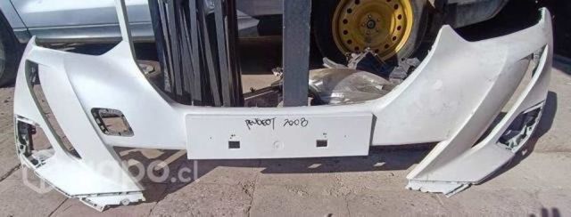 Parachoque delantero peugeot 2008