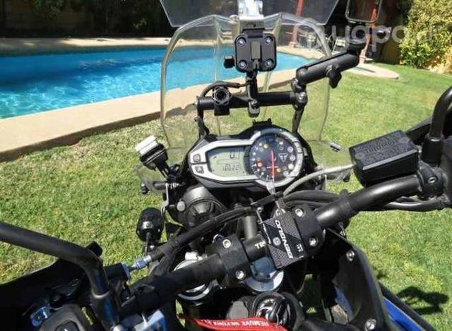 Moto Triumph Tiger XRX 2015