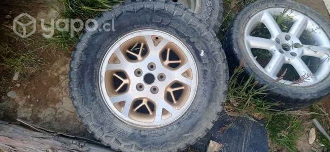 Llanta con neumático