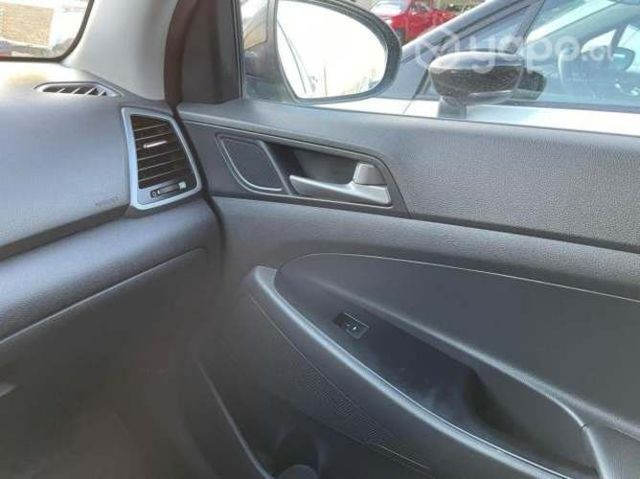 Hyundai Tucson VALUE MT 2018