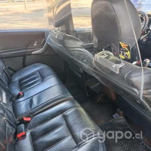 Pantalla o panel divisorio antirobo xuv500