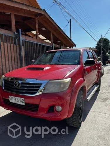 Toyota Hilux 3.0 SR 4x4 2014