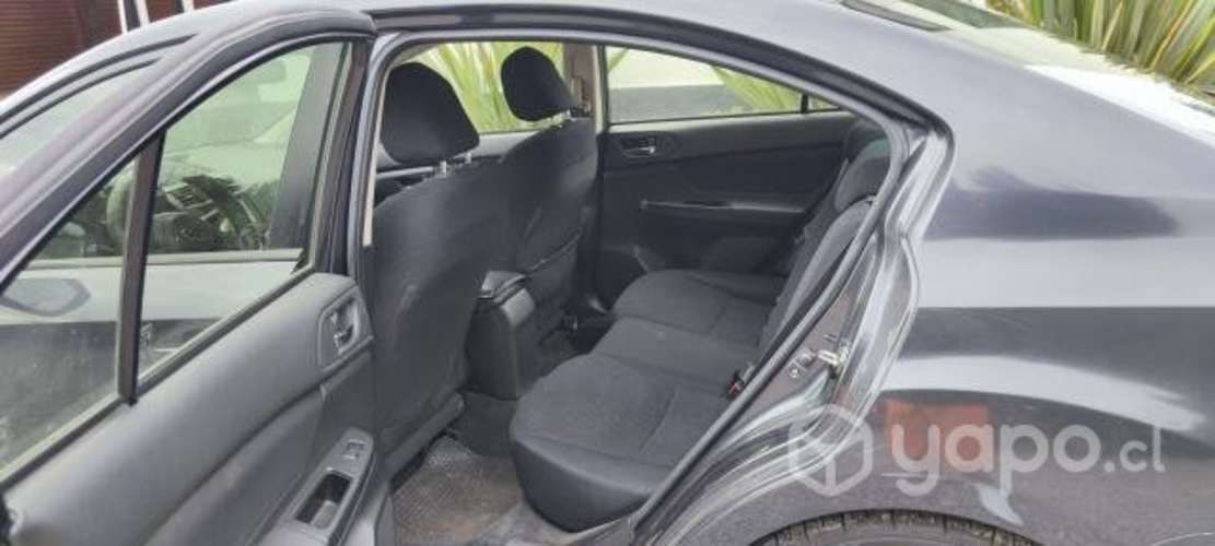 Subaru Impreza XS 2.0i CVT AWD