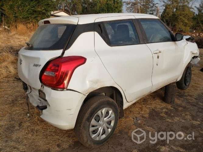 Puerta suzuki Swift 2021