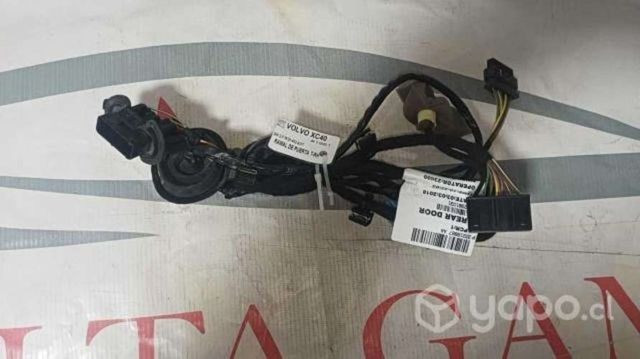 Ramal de puerta TRH Volvo XC40 2018 #1981