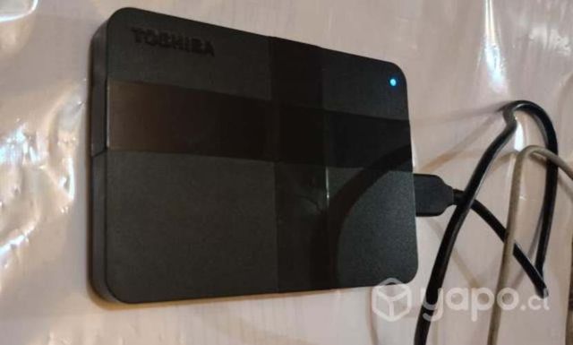 Disco duro externo toshiba 2tb detalle en carcasa