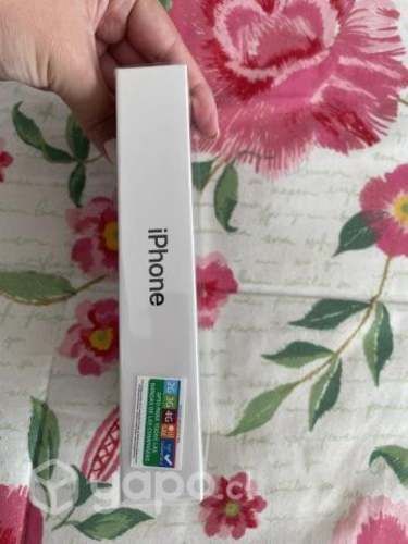 IPhone 11 64 GB BLACK SELLADO