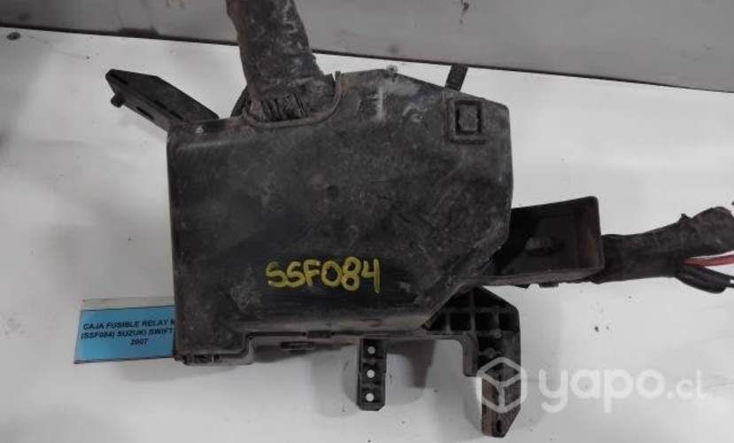 Caja Fusible Relay Motor (SSF084) Suzuki Swift GL