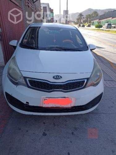 Kia motors rio 2013